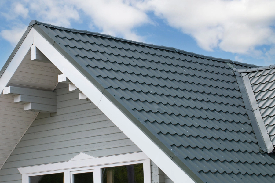 service tile roofing work